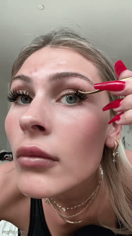 Flawless Volume Cluster Lashes™